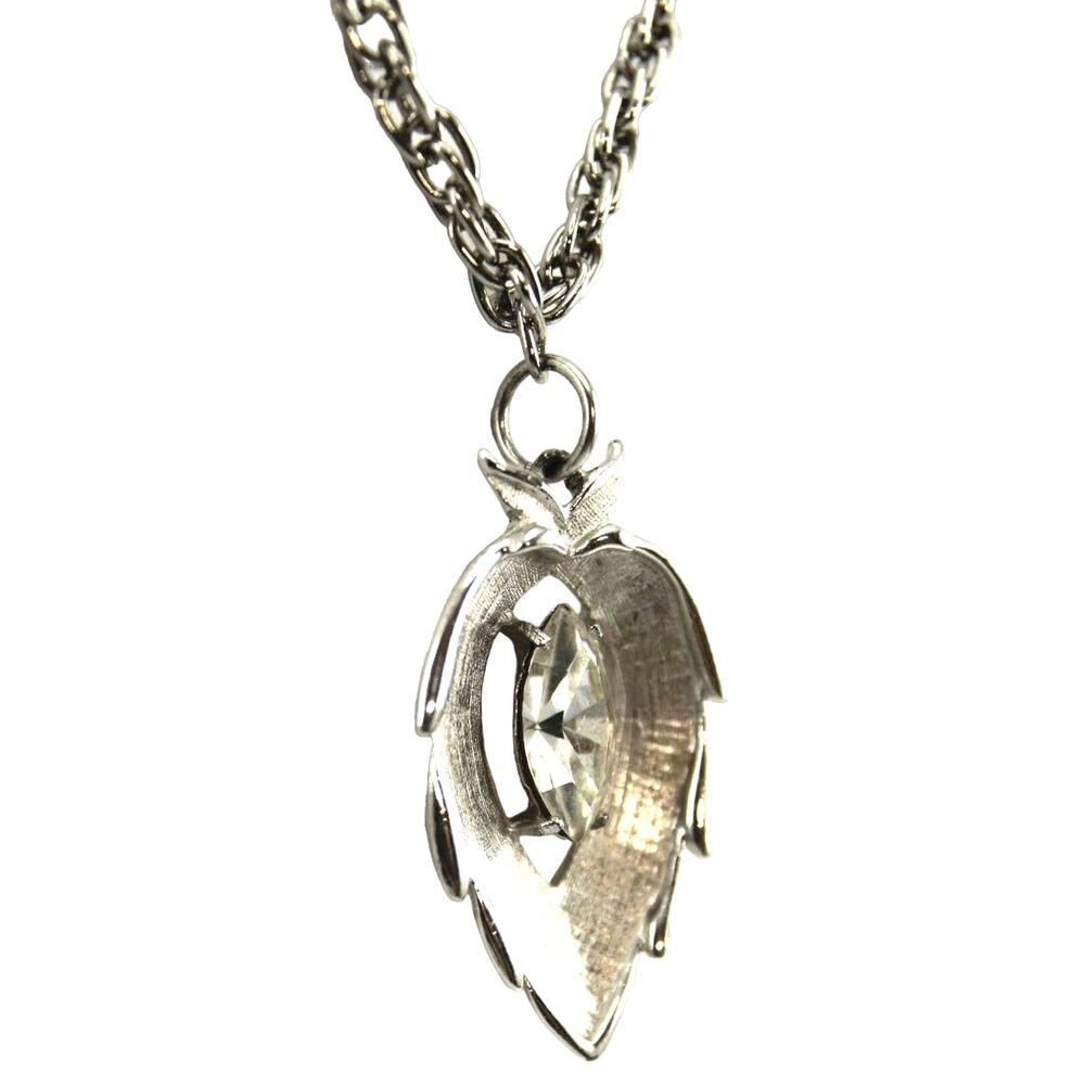 Vintage Sarah Coventry Silvertone Leaf Pendant Marquis Cut Crystal & 24" Chain